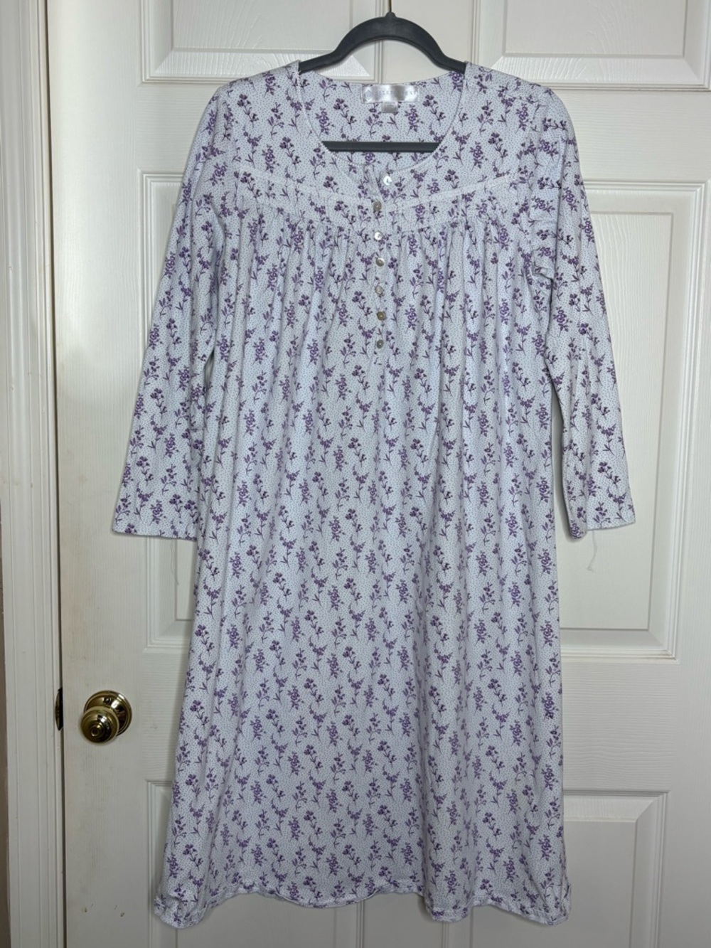 Eileen West Cotton Floral Traditional Nightgown Small